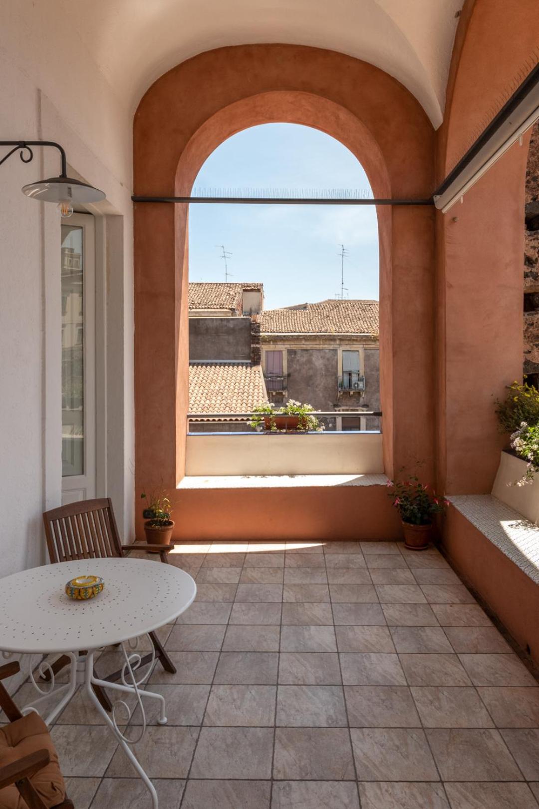 Finestre Sul Teatro - Catania - Parking Included Apartment Exterior photo